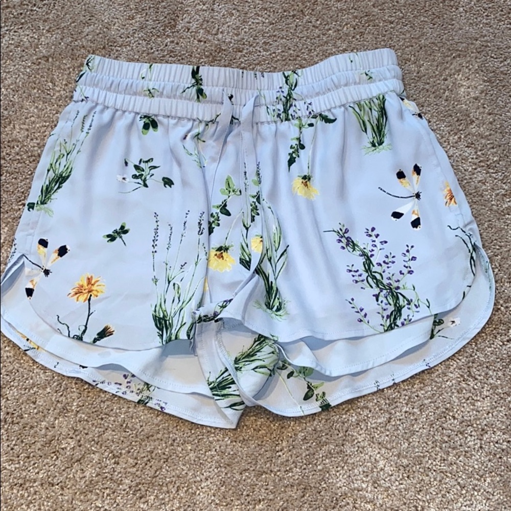 aritzia shorts